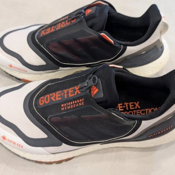 Adidas UltraBoost 22 Gore-Tex sz 8 white grey orange GX8321 - Picture 2 of 7
